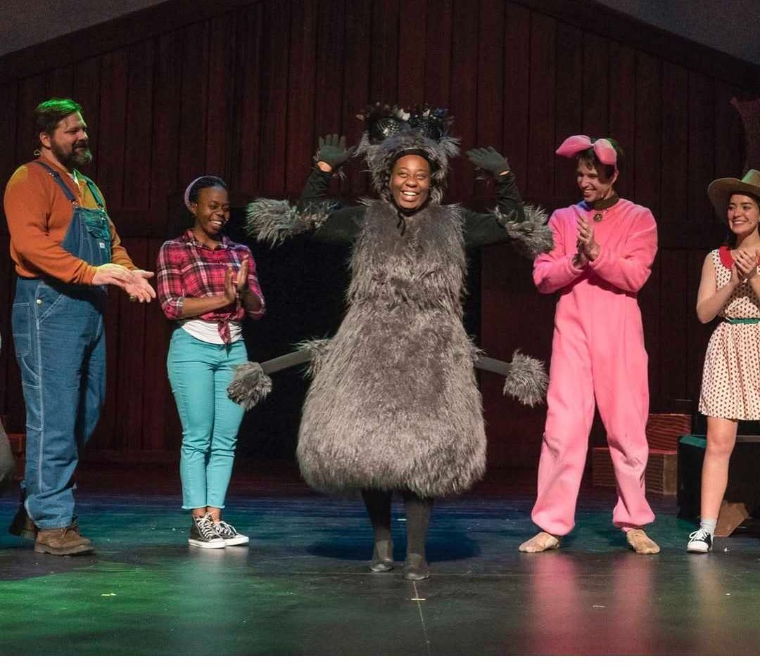Charlotte's Web curtain call
